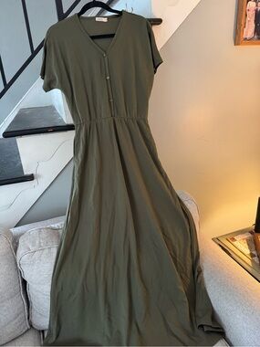 Inherit Olive Green V-Neck Button Maxi Dress